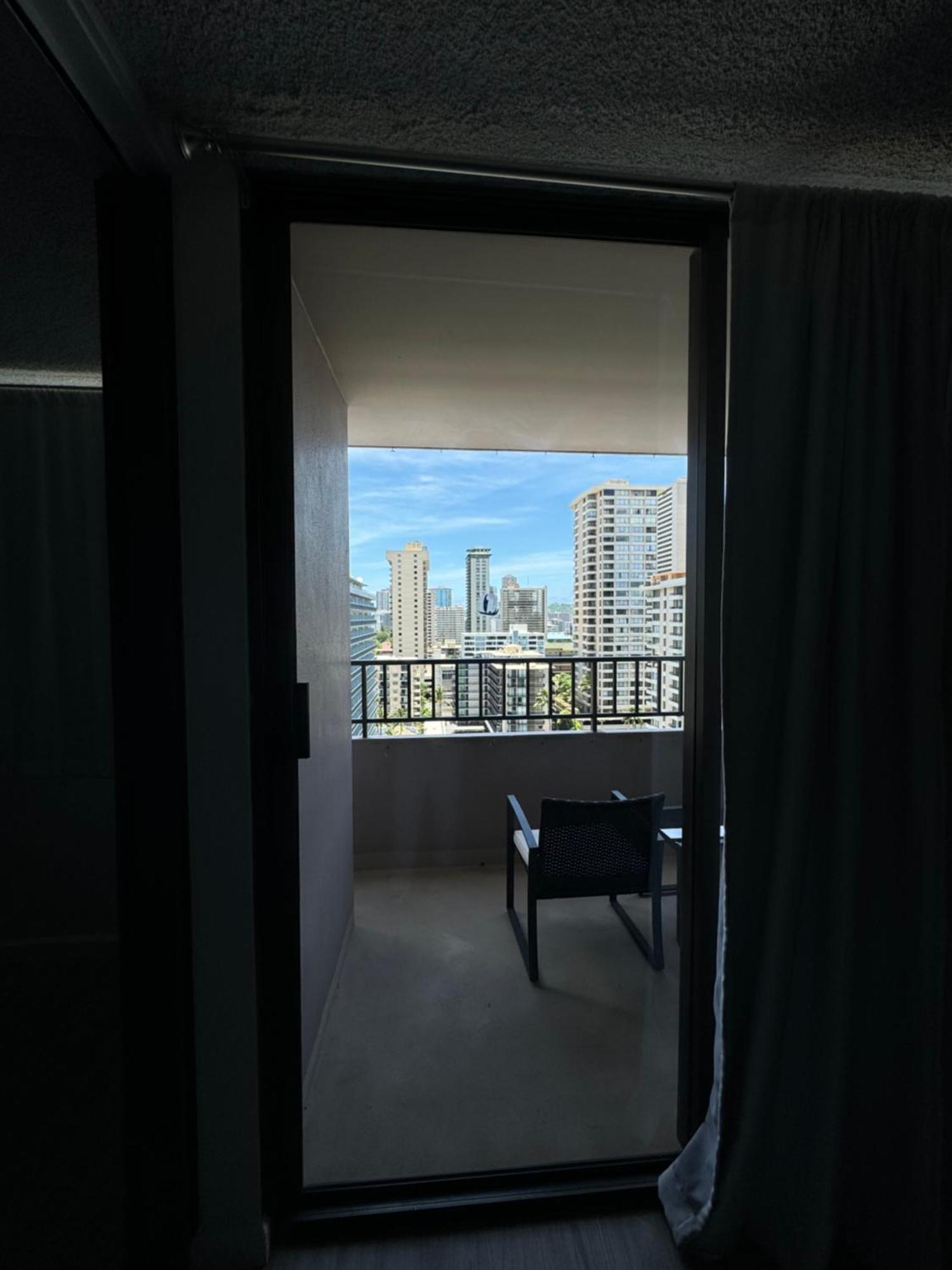 1414- Heart Of Waikiki With Kitchen - Free Parking - City View Honolulu Esterno foto
