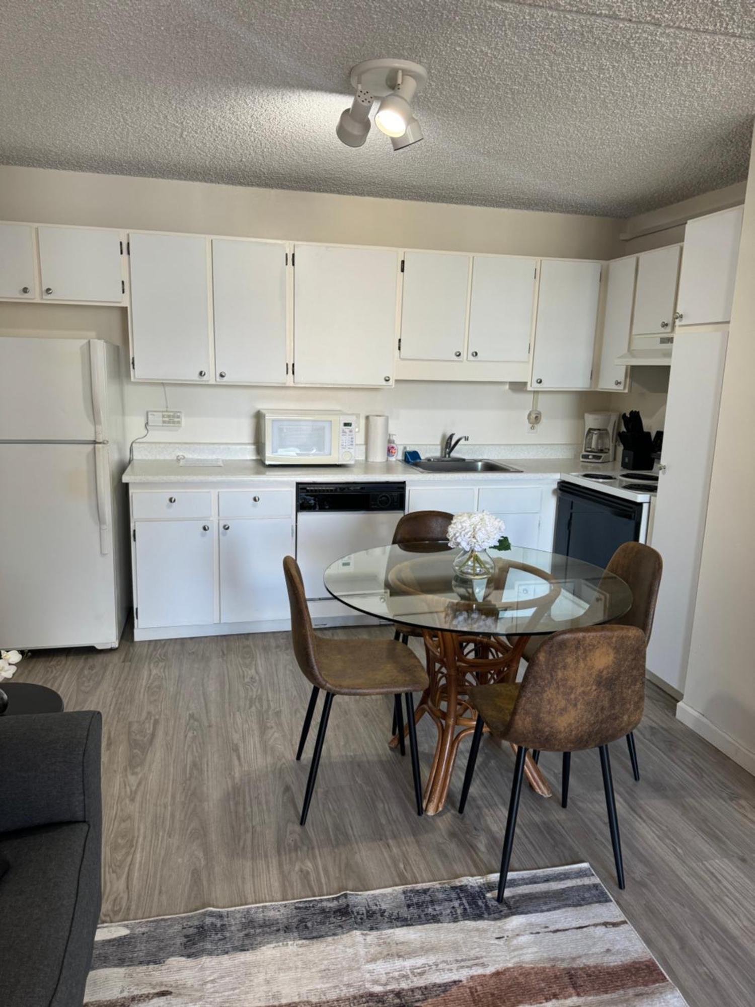 1414- Heart Of Waikiki With Kitchen - Free Parking - City View Villa Honolulu Esterno foto